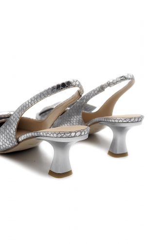 Zinda slingback Argent femmes (pointu argent noeud devant - 2750 argent ½ talon) - Marine | Much more than shoes