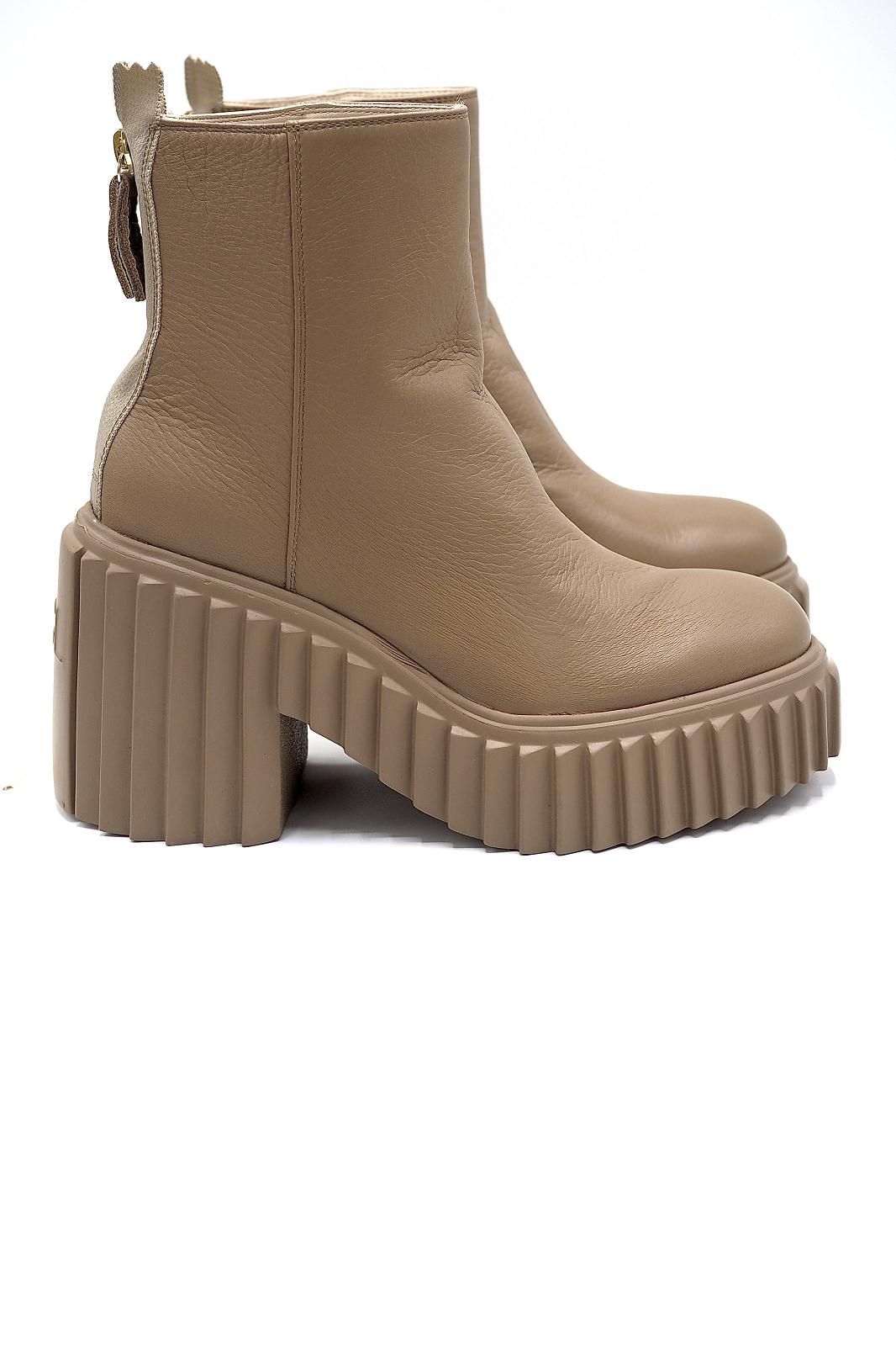AGL boots Camel AGL boots Camel