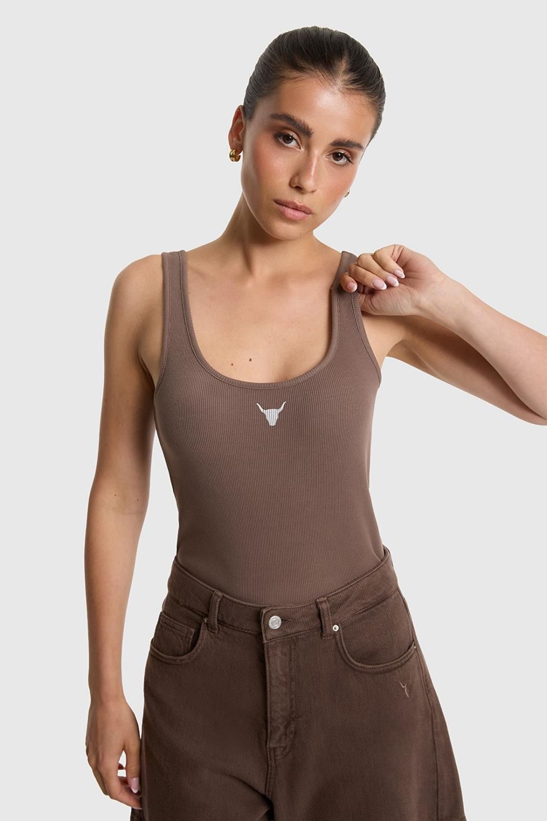Alix The Label top Brun