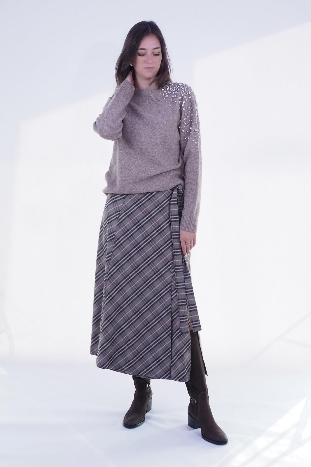 Seventy pull Camel Seventy pull Camel