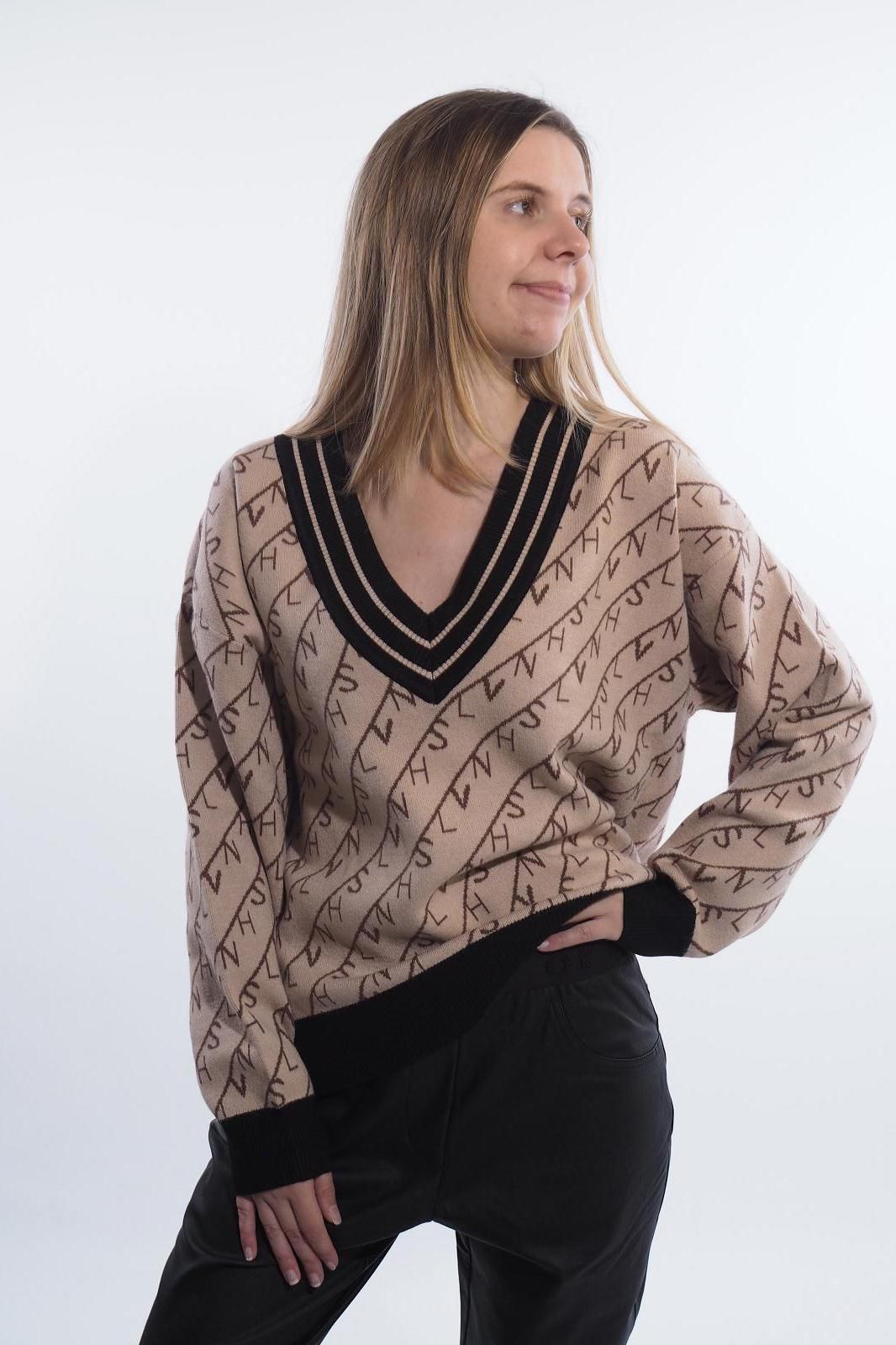 Sylvian Heach pull Camel Sylvian Heach pull Camel
