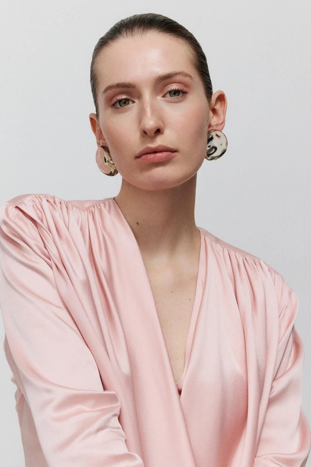 Vanessa Baroni B.Oreilles Taupe